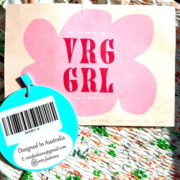 VRG GRL Weekender Floral Smocked Mini Dress Size 2 - Picture 7 of 8